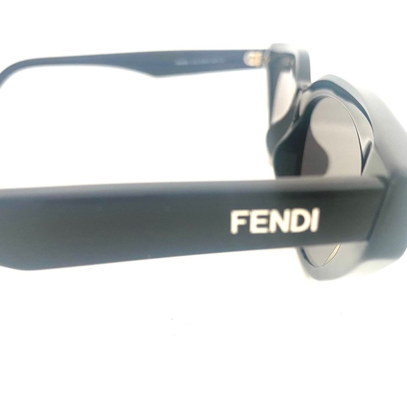FENDI Way Sunglasses in Black - FE400091-01A MSRP $445 - BNIB main image 14